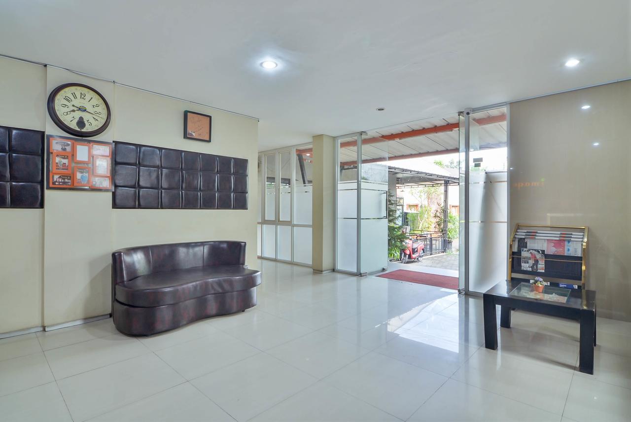 Image Hotel And Resto Bandung Exterior photo
