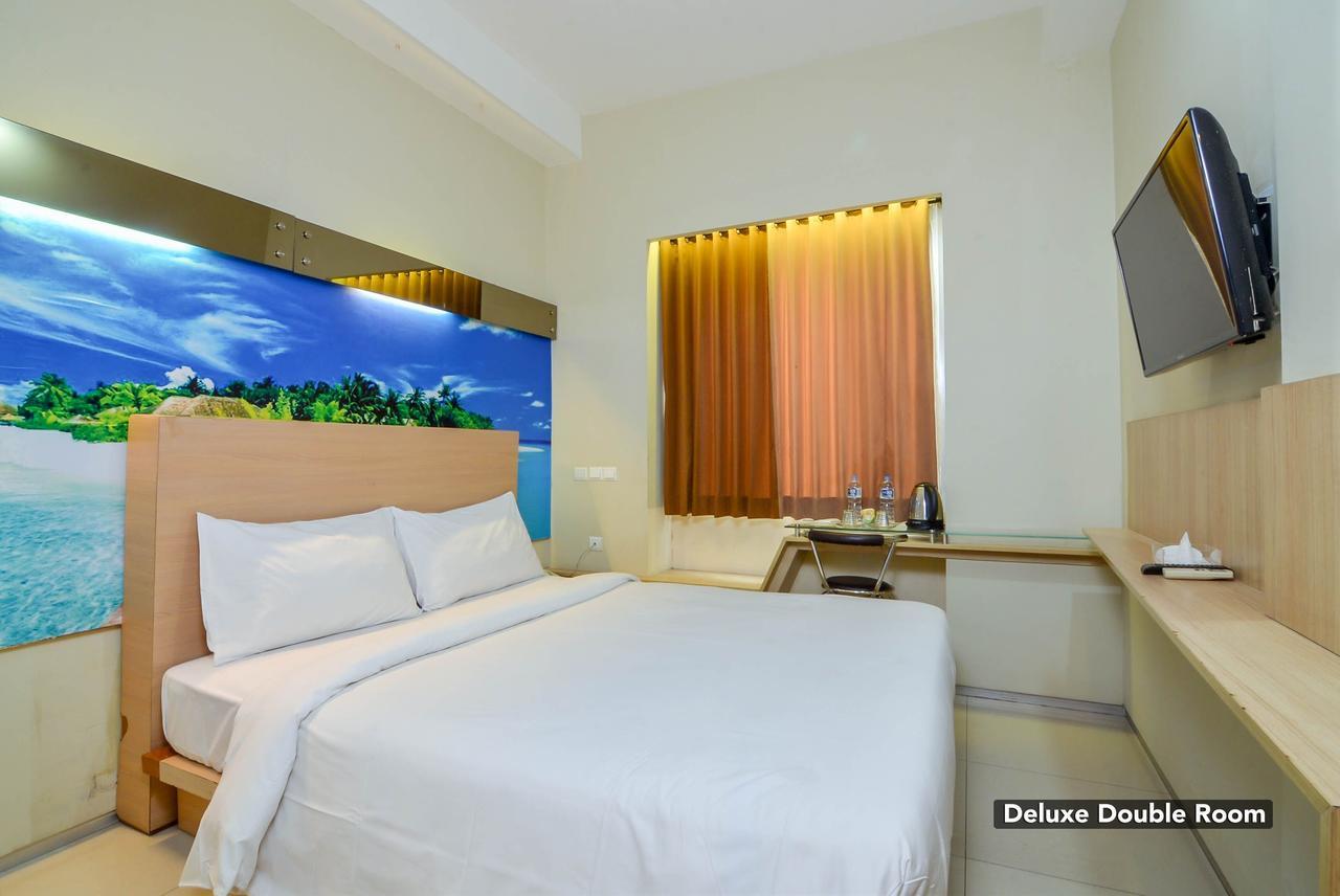 Image Hotel And Resto Bandung Exterior photo