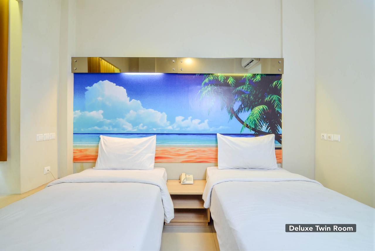Image Hotel And Resto Bandung Exterior photo